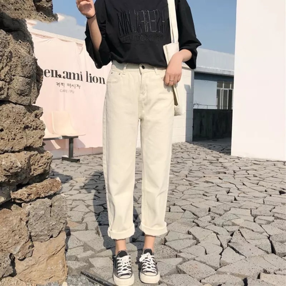 High Waisted Boyfriend Jeans (Size XS or 23/24)